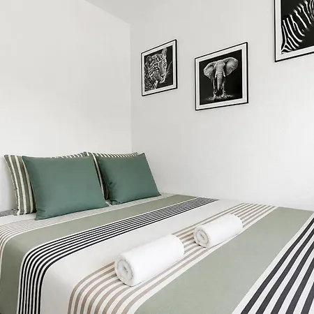 Les Carroz T2 Cosy 2 Balcons Centre Appartement *