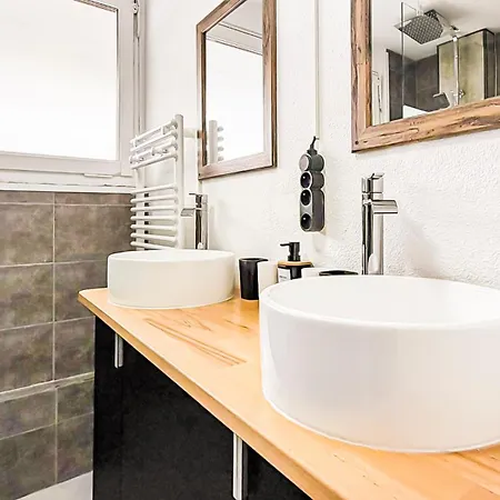 Les Carroz T2 Cosy 2 Balcons Centre *